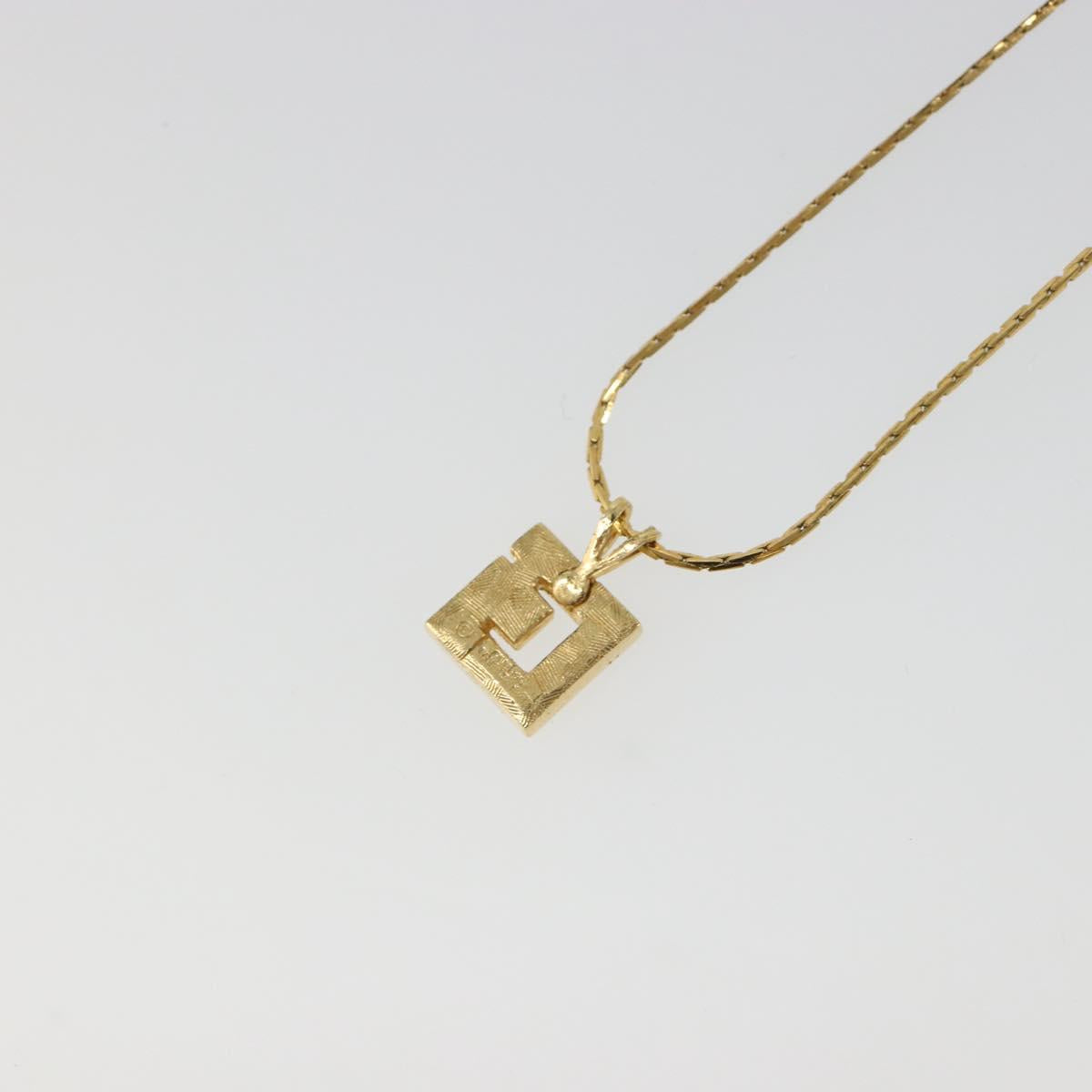 GIVENCHY Necklace metal Gold Auth SW2367