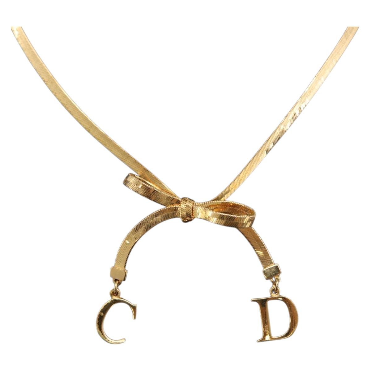 Christian Dior Necklace metal Gold Auth SW2382V