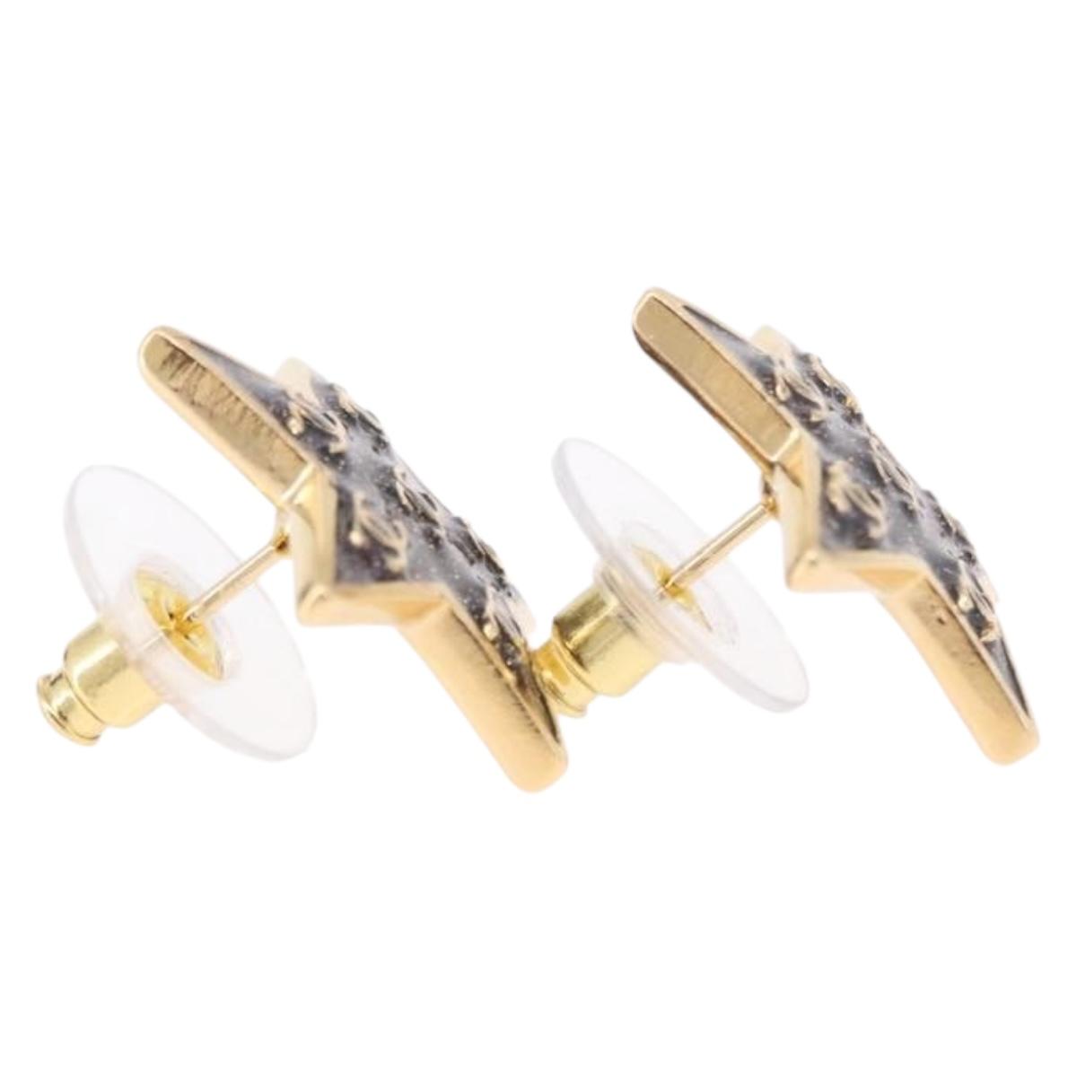 CHANEL Star Coco Mark Pierce Metal Gold Tone CC Auth SW2654SAM