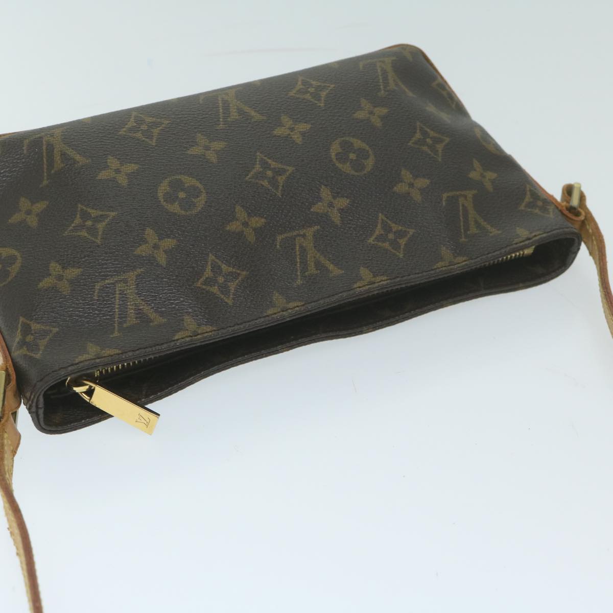 LOUIS VUITTON Monogram Trotteur Shoulder Bag M51240 LV Auth tb1007