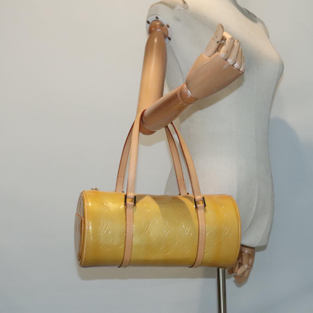 LOUIS VUITTON Monogram Vernis Bedford Hand Bag Beige M91006 LV Auth tb1219