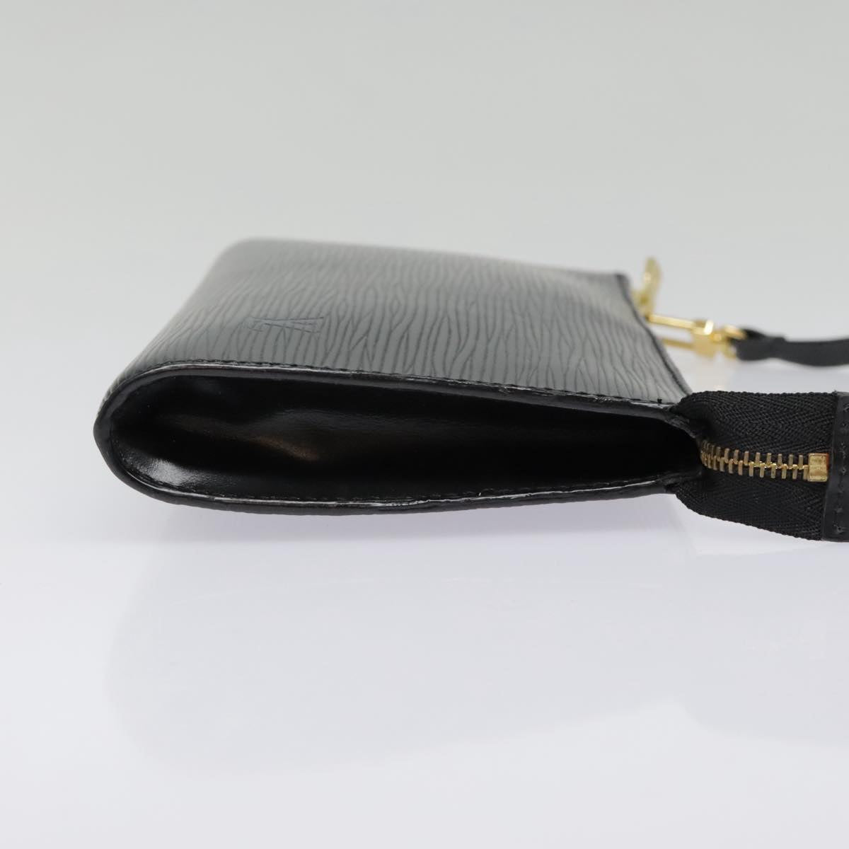 LOUIS VUITTON Epi Pochette Accessoires Pouch Black M52982 LV Auth tb1223