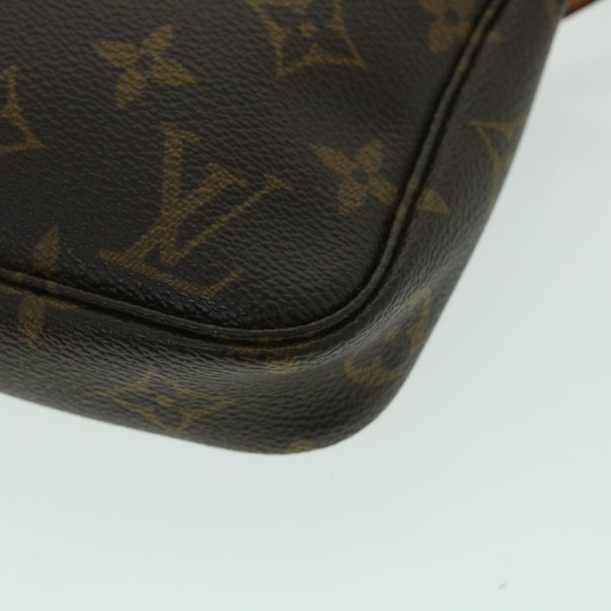 LOUIS VUITTON Monogram Pochette Accessoires Pouch M51980 LV Auth tb888