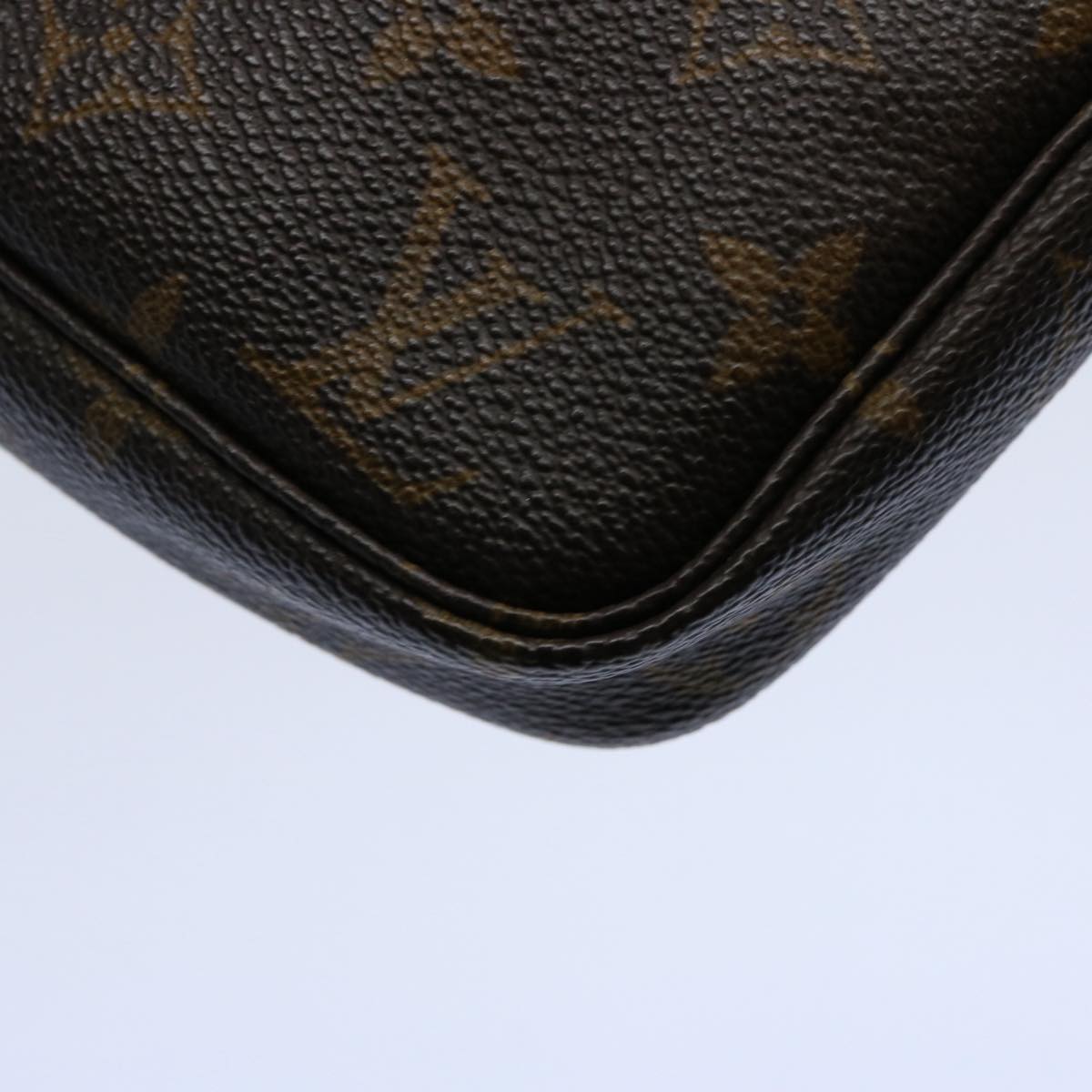 LOUIS VUITTON Monogram Pochette Accessoires Pouch M51980 LV Auth tb934