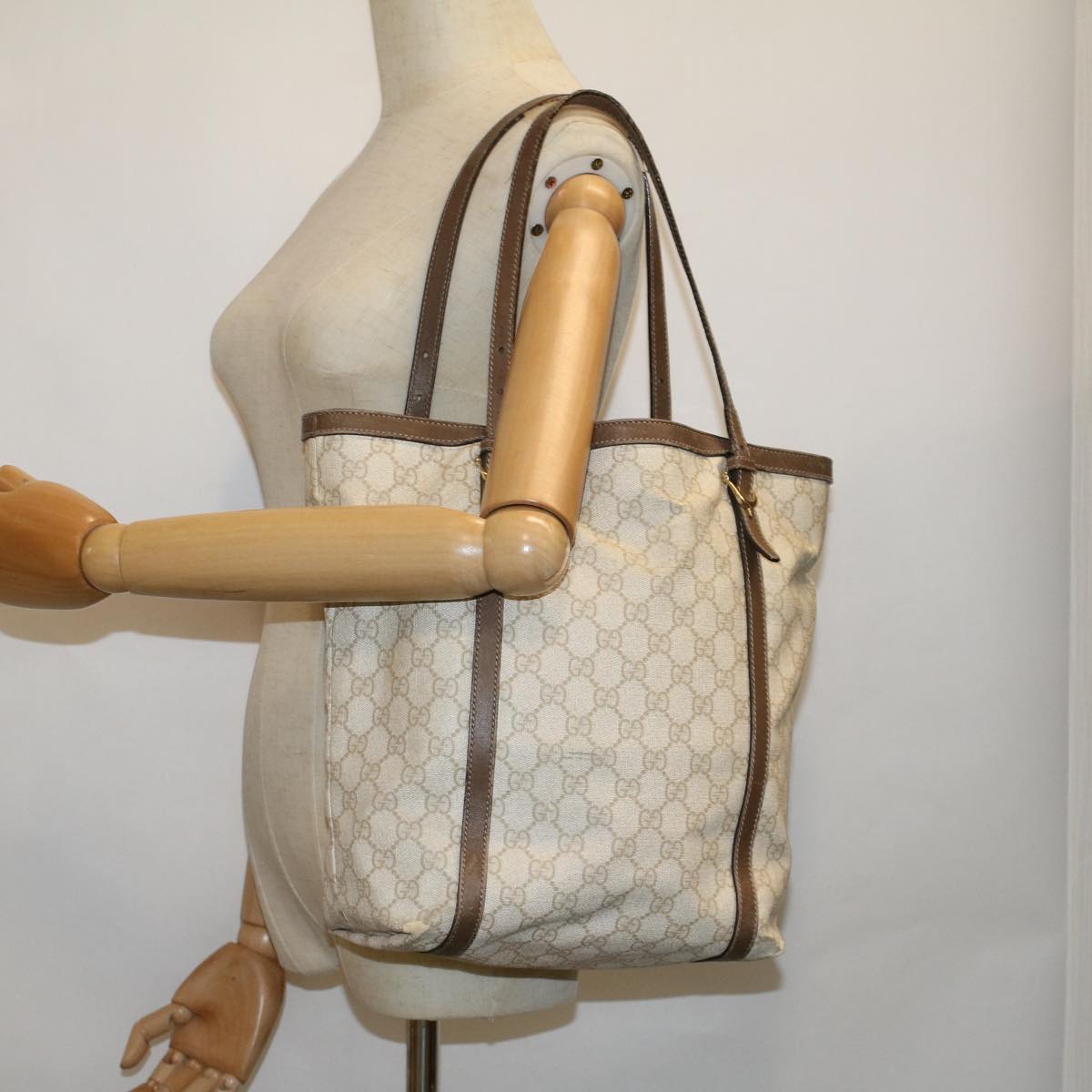 GUCCI GG Supreme Tote Bag PVC Leather Beige 336777 Auth th4158