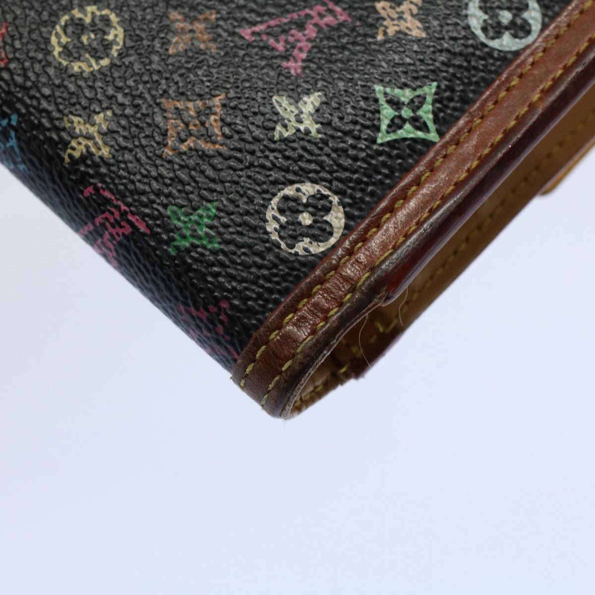 LOUIS VUITTON Multicolor Portefeuille International Wallet M92658 LV Auth th4292