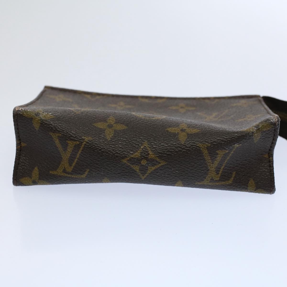 LOUIS VUITTON Monogram Poche Toilette 15 Pouch M47546 LV Auth th4331