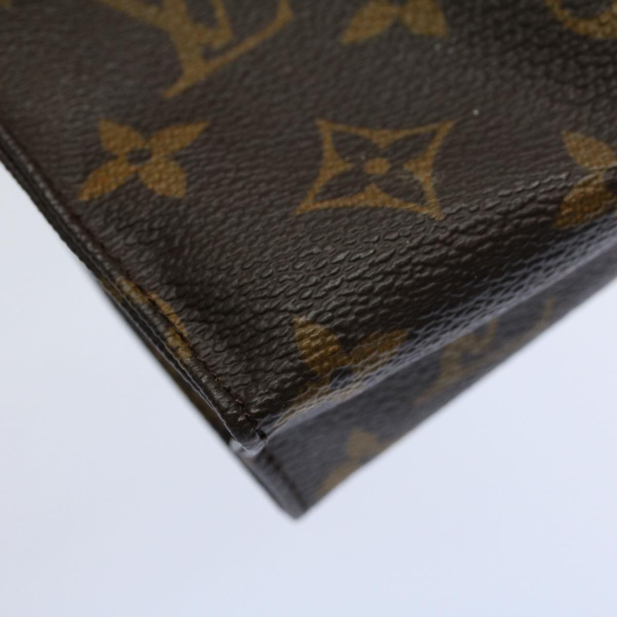 LOUIS VUITTON Monogram Poche Toilette 15 Pouch M47546 LV Auth th4338