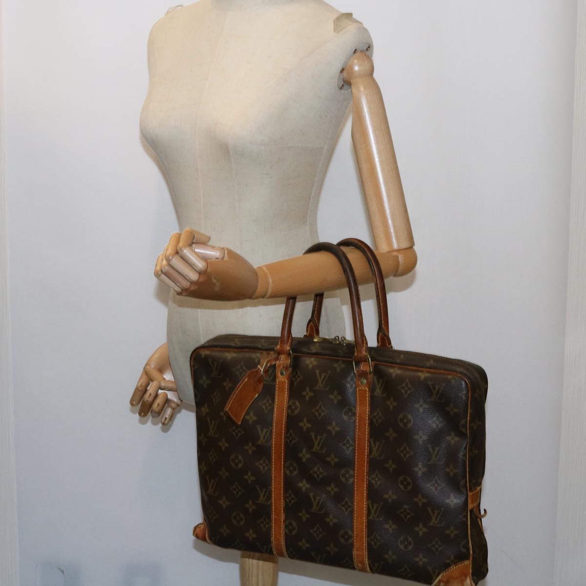 LOUIS VUITTON Monogram Porte Documents Voyage Business Bag M53361 LV Auth th4462