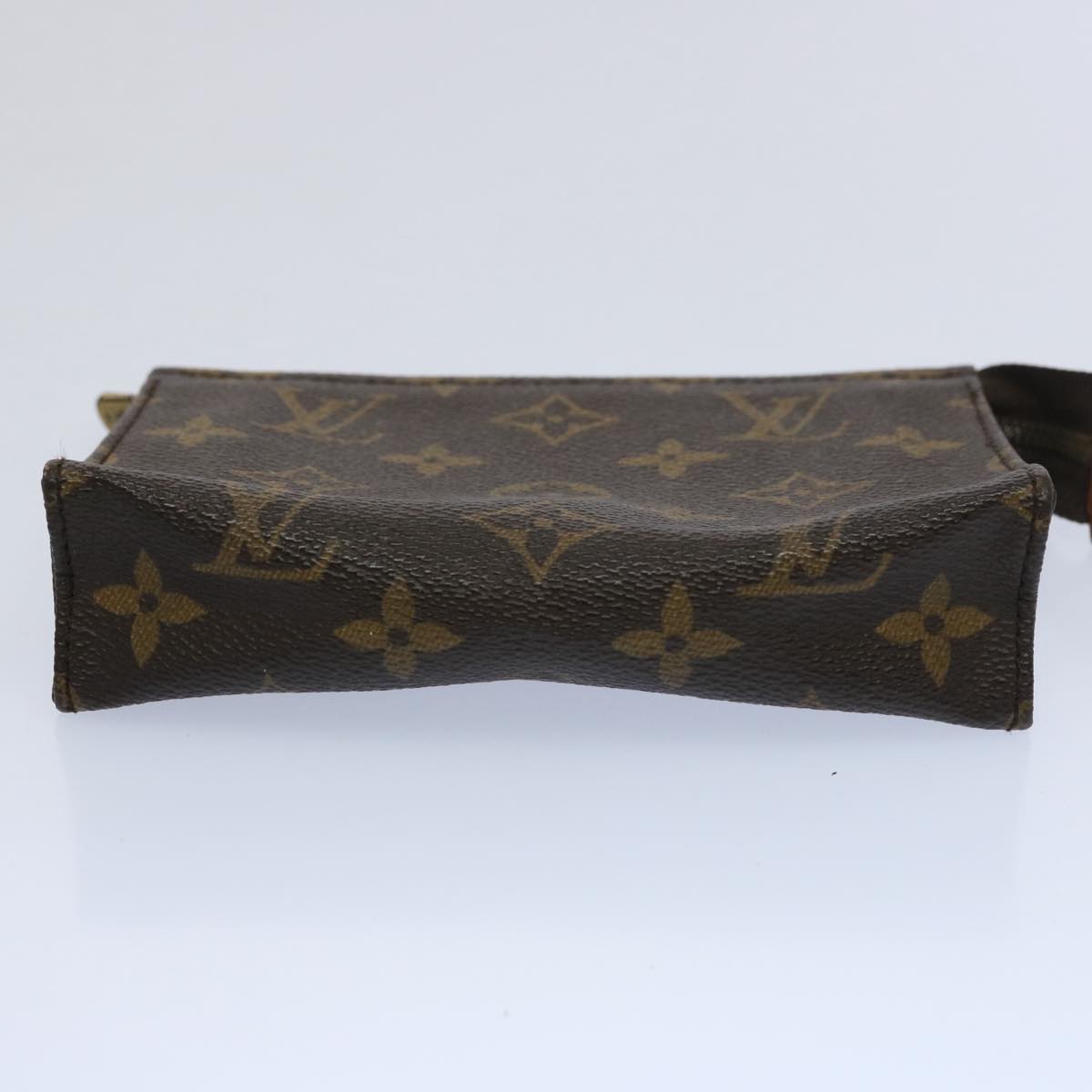 LOUIS VUITTON Monogram Poche Toilette 15 Pouch M47546 LV Auth th4472