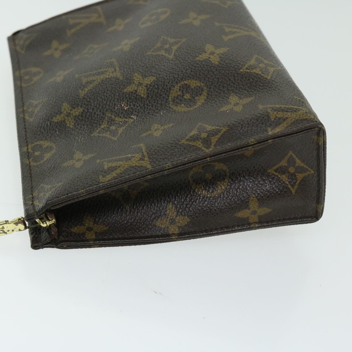 LOUIS VUITTON Monogram Poche Toilette 19 Pouch M47544 LV Auth th4590