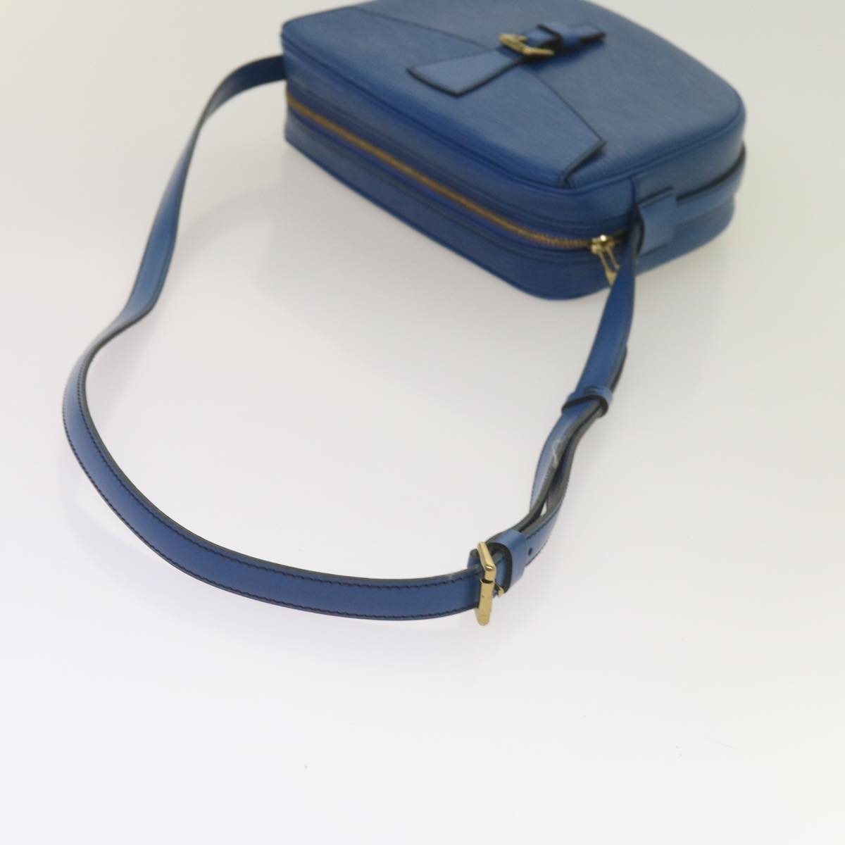 LOUIS VUITTON Epi June Feuille Shoulder Bag Blue M52155 LV Auth th4607