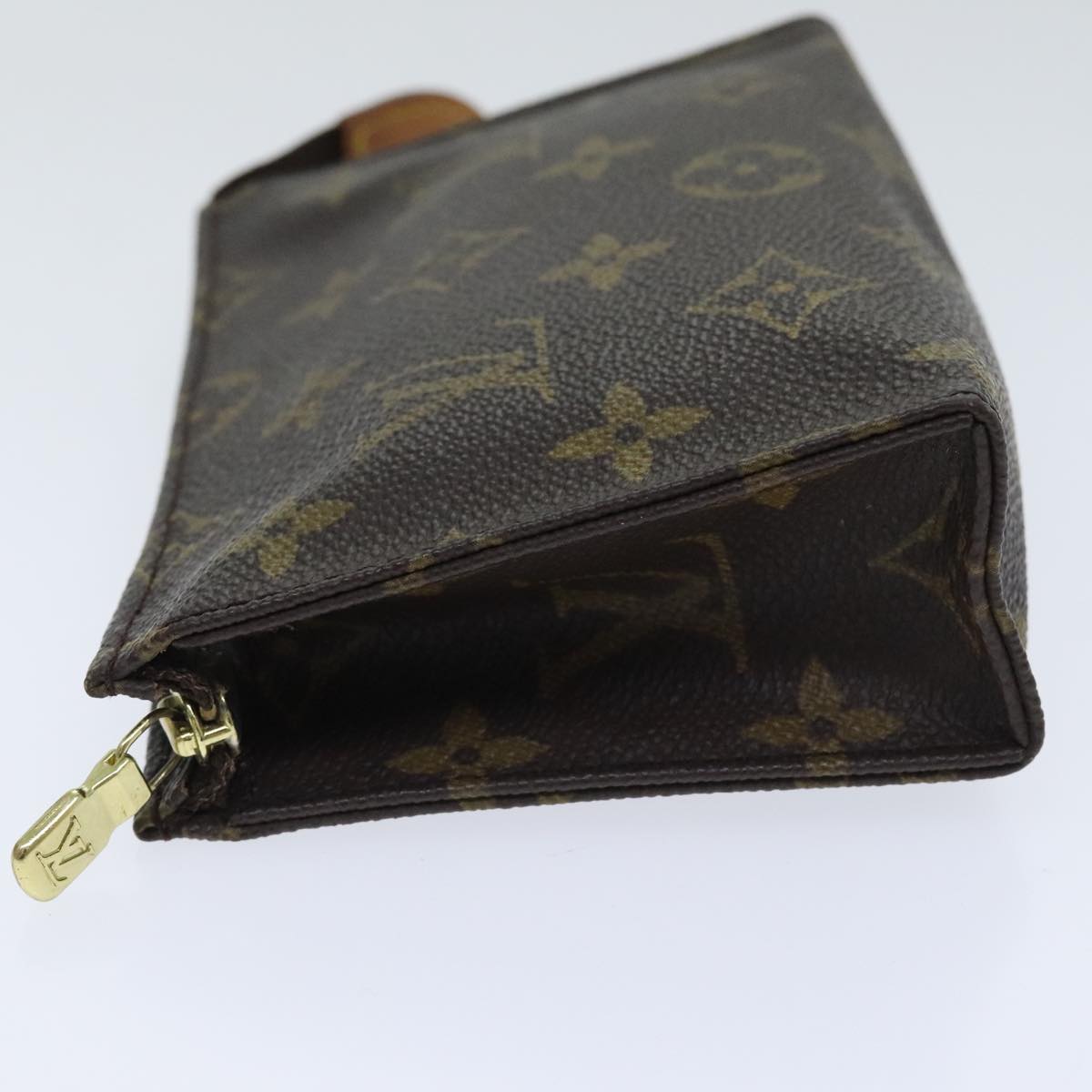 LOUIS VUITTON Monogram Poche Toilette 15 Pouch M47546 LV Auth th5308