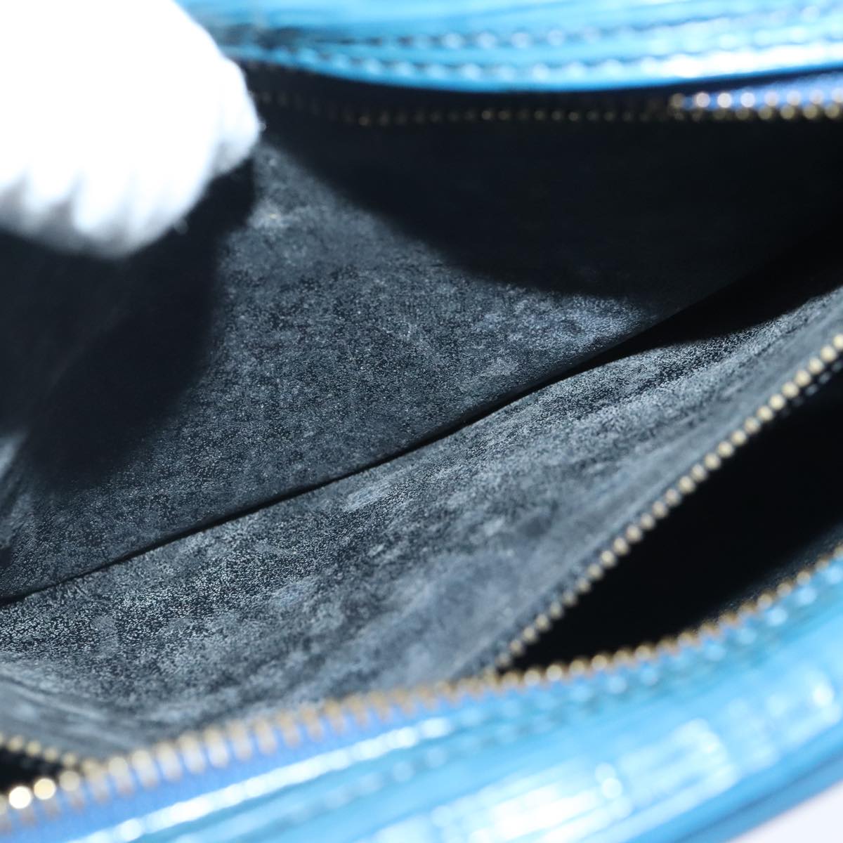 LOUIS VUITTON Epi June Feuille Shoulder Bag Blue M52155 LV Auth th5470