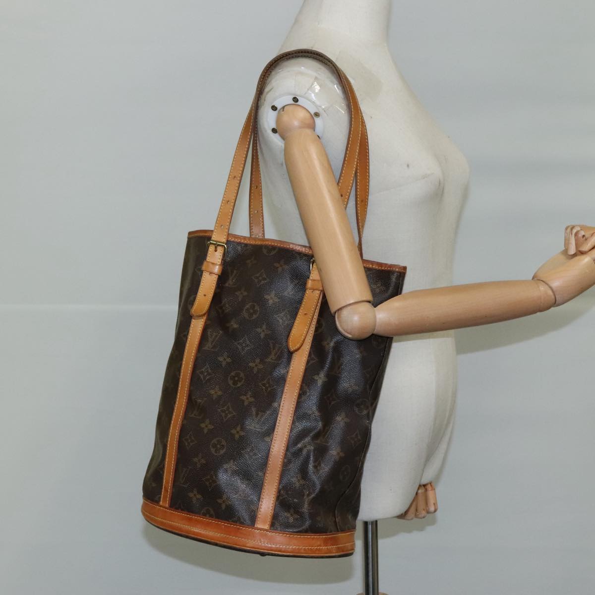LOUIS VUITTON Monogram Bucket GM Shoulder Bag M42236 LV Auth th5568