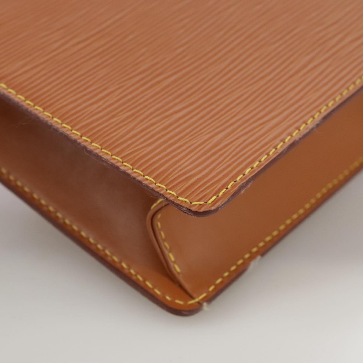 LOUIS VUITTON Epi Pochette Homme Clutch Bag Zipangu Gold M52528 LV Auth th5570
