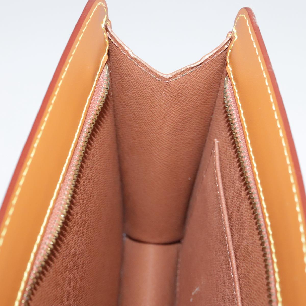LOUIS VUITTON Epi Pochette Homme Clutch Bag Zipangu Gold M52528 LV Auth th5570