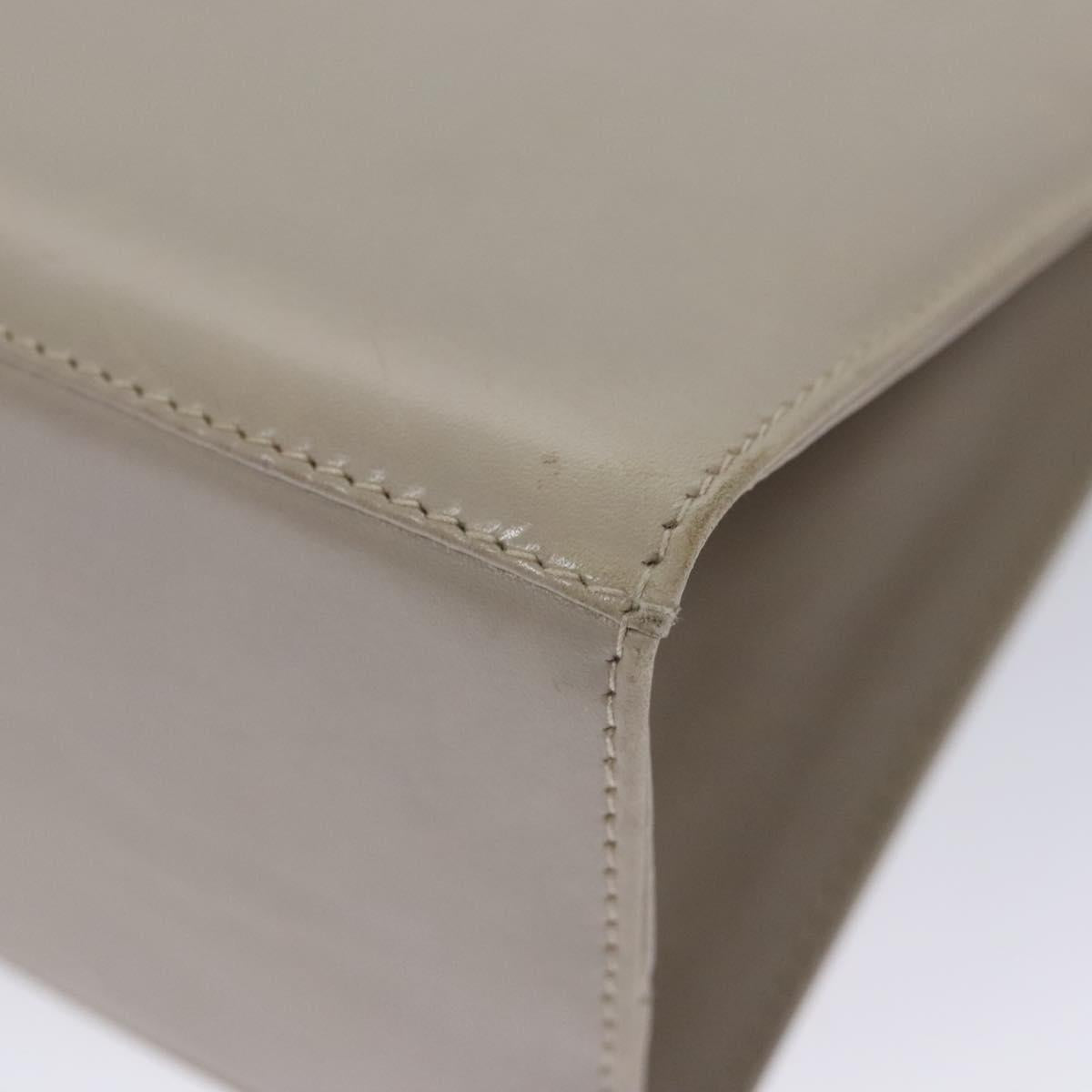 Salvatore Ferragamo Chain Shoulder Bag Leather Beige Gold Auth th5704