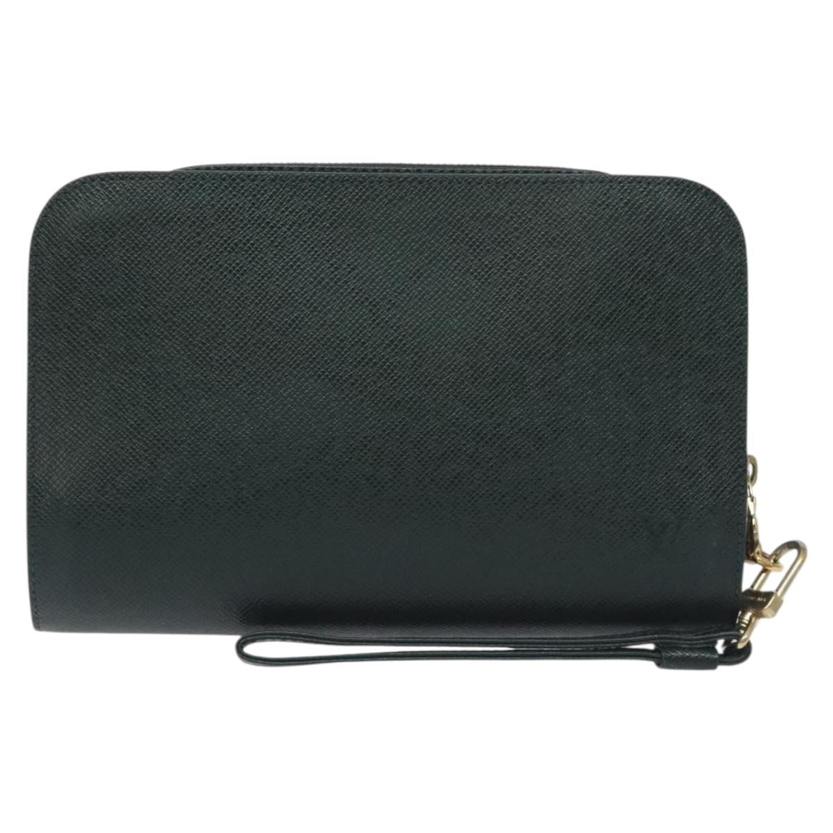 LOUIS VUITTON Taiga Baikal Clutch Bag Epicea M30184 LV Auth th6228