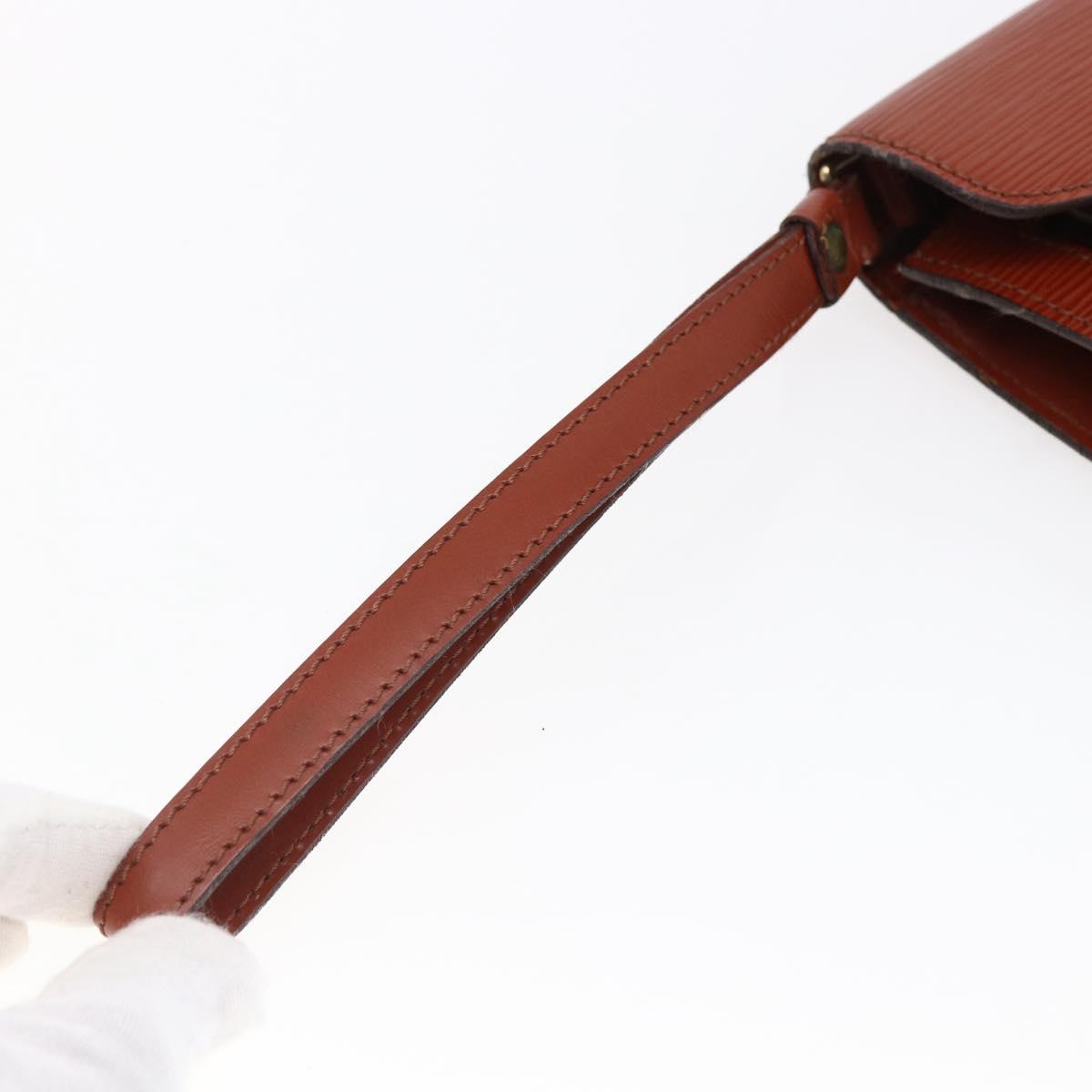 LOUIS VUITTON Epi Serie Dragonne Clutch Bag Kenya Brown M52613 LV Auth th6396