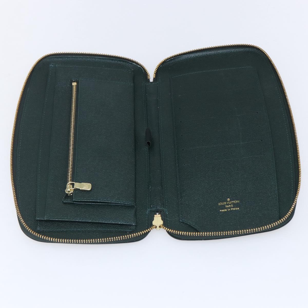 LOUIS VUITTON Taiga Organizer Atholl Travel Case Epicea M30654 LV Auth th6413