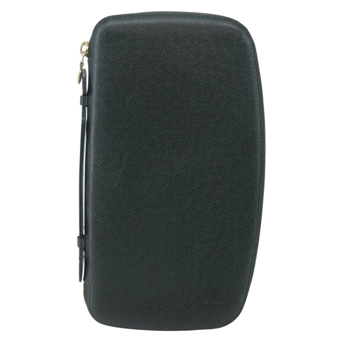 LOUIS VUITTON Taiga Organizer Atholl Travel Case Epicea M30654 LV Auth th6413