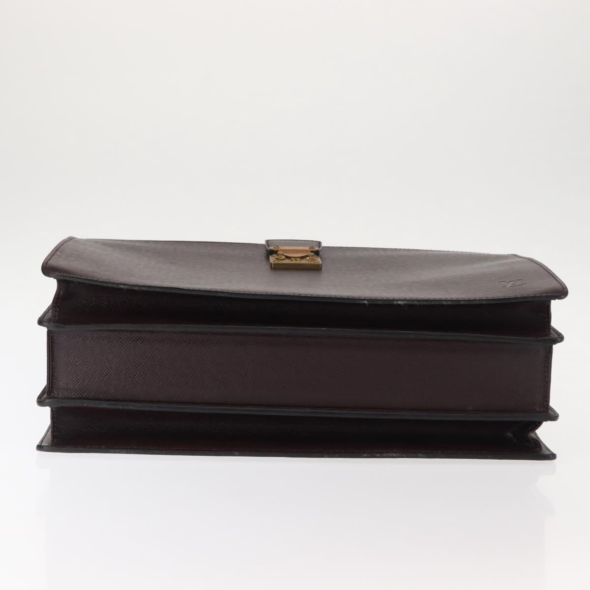 LOUIS VUITTON Taiga Leather Ural Briefcase Acajou M30026 LV Auth th6414