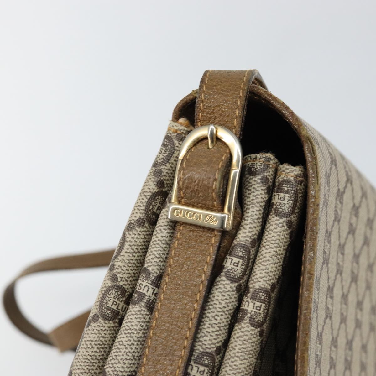GUCCI GG PLUS Canvas Shoulder Bag PVC Leather Beige Auth th6415