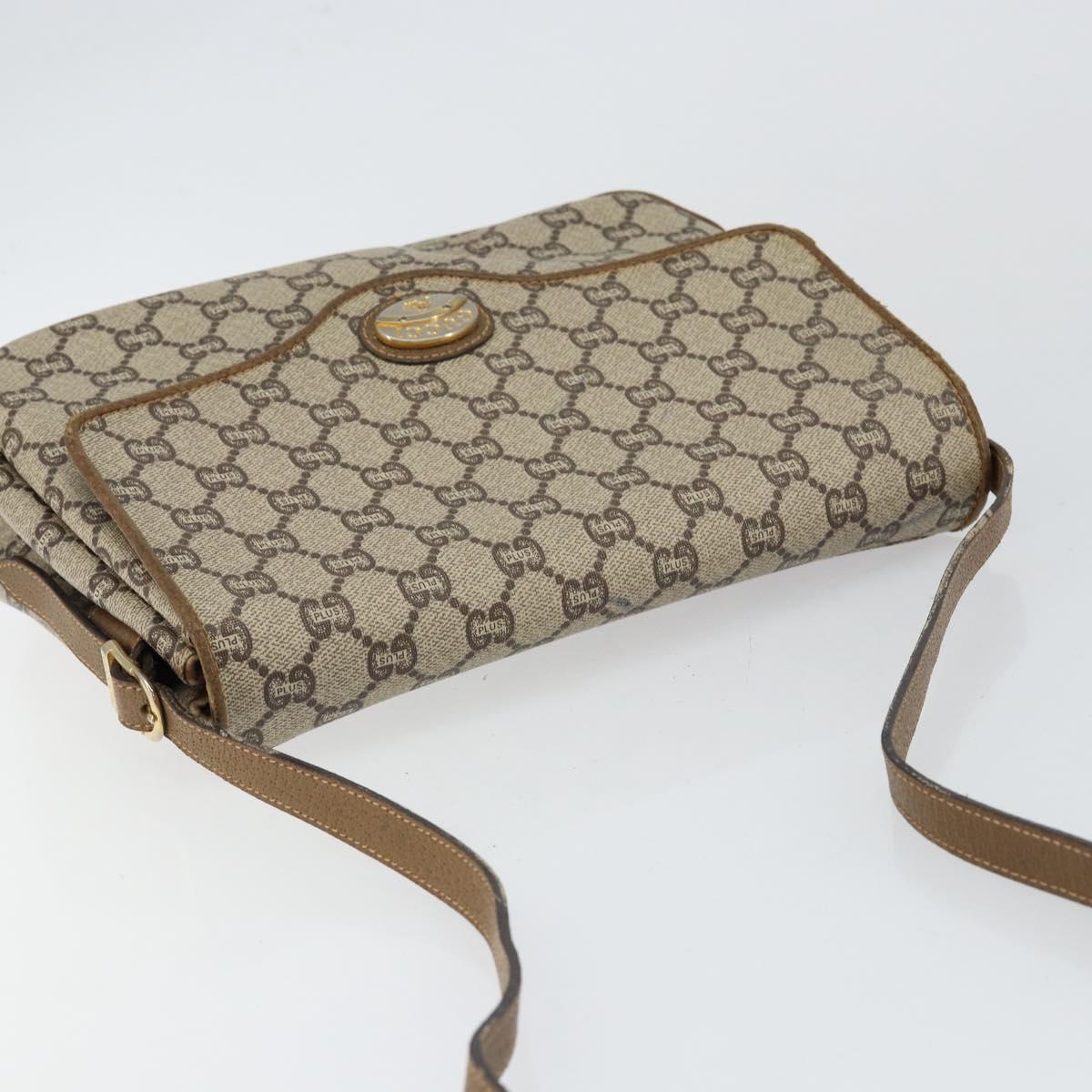 GUCCI GG PLUS Canvas Shoulder Bag PVC Leather Beige Auth th6415