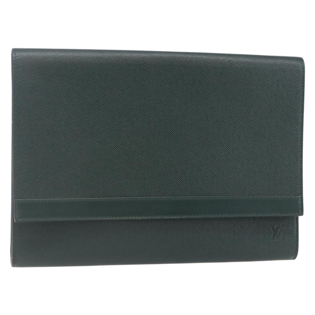 LOUIS VUITTON Taiga Leather Clutch Bag Epicea MI0924 LV Auth th6424