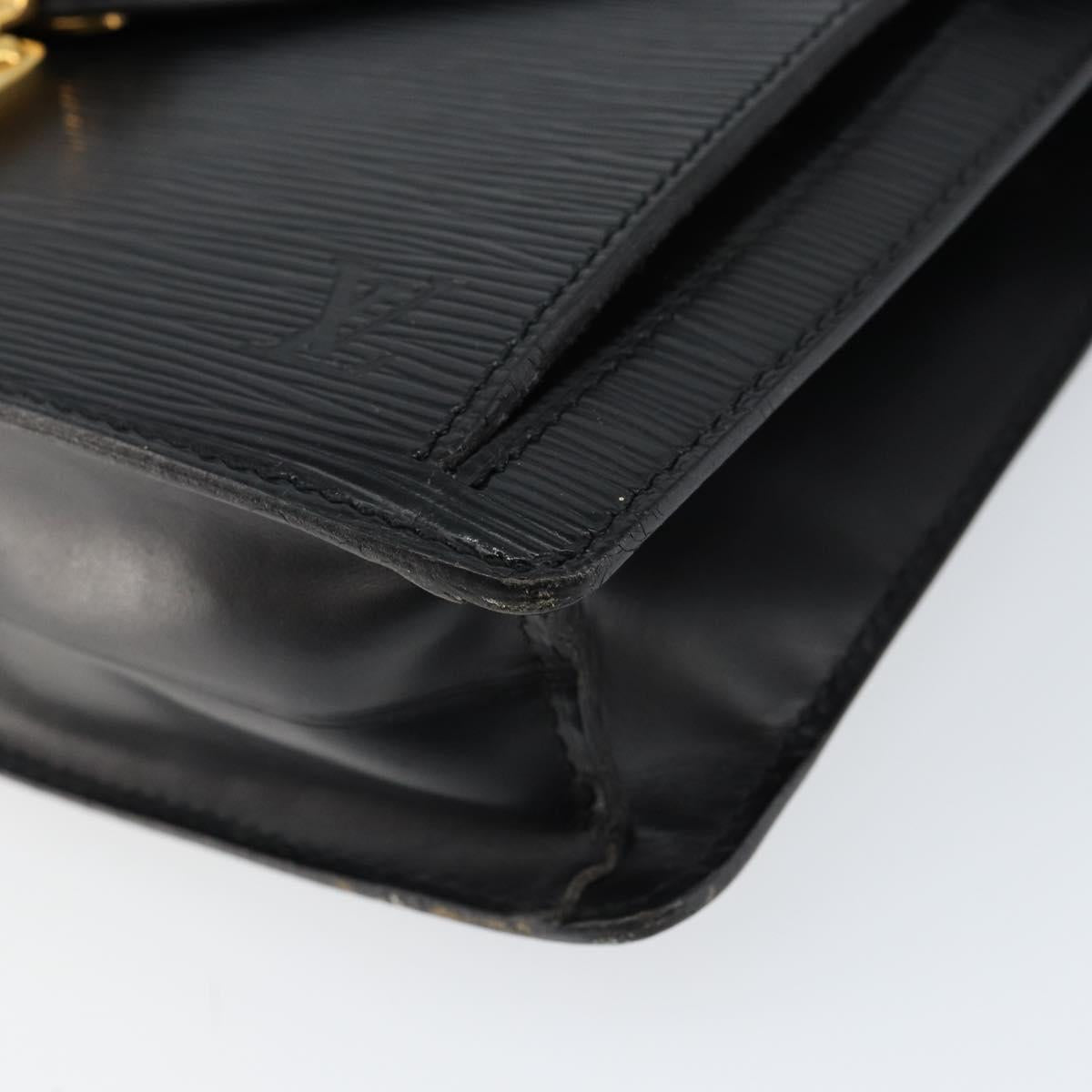 LOUIS VUITTON Epi Serie Dragonne Clutch Bag Black Noir M52612 LV Auth th6460