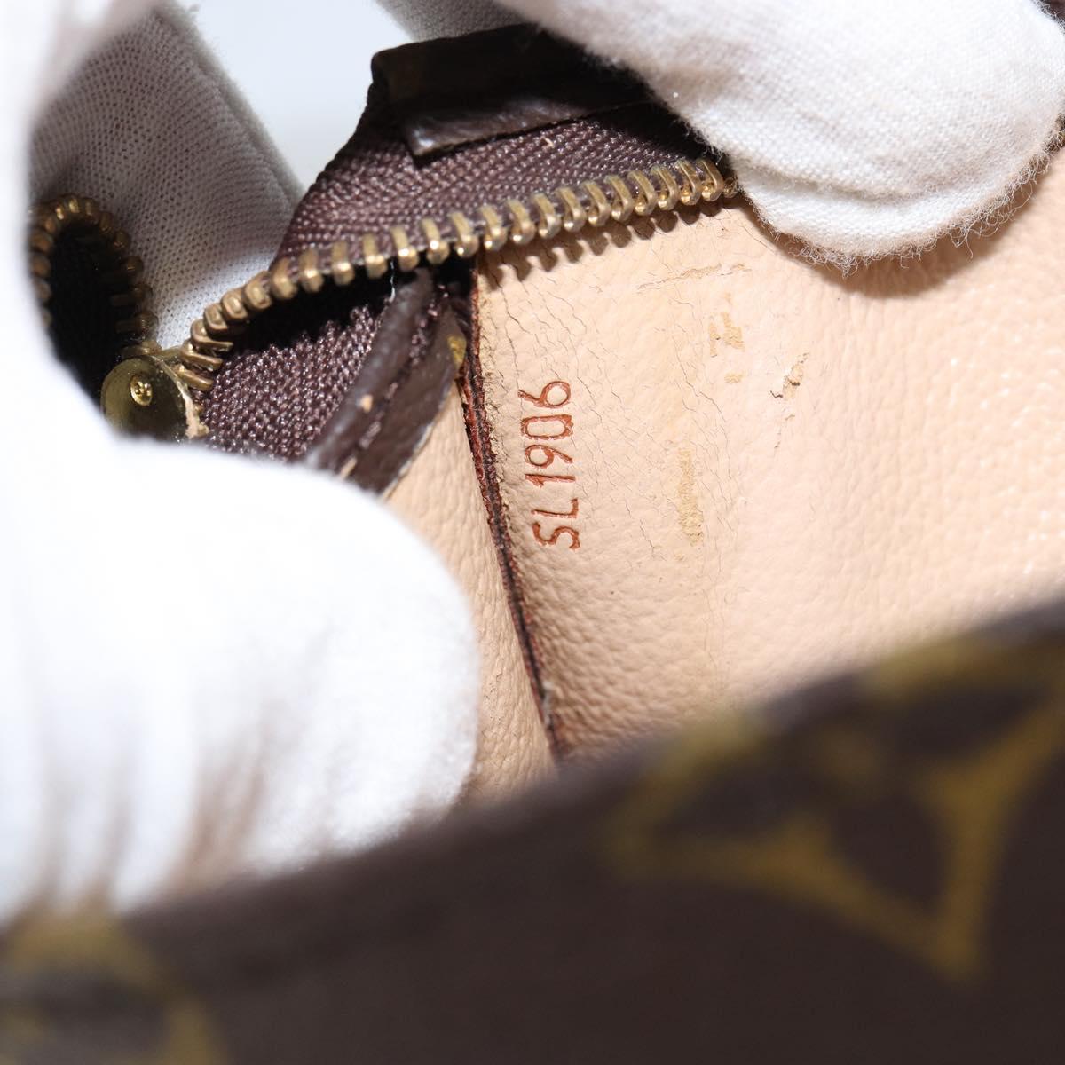 LOUIS VUITTON Monogram Poche Toilette 15 Pouch M47546 LV Auth th6472