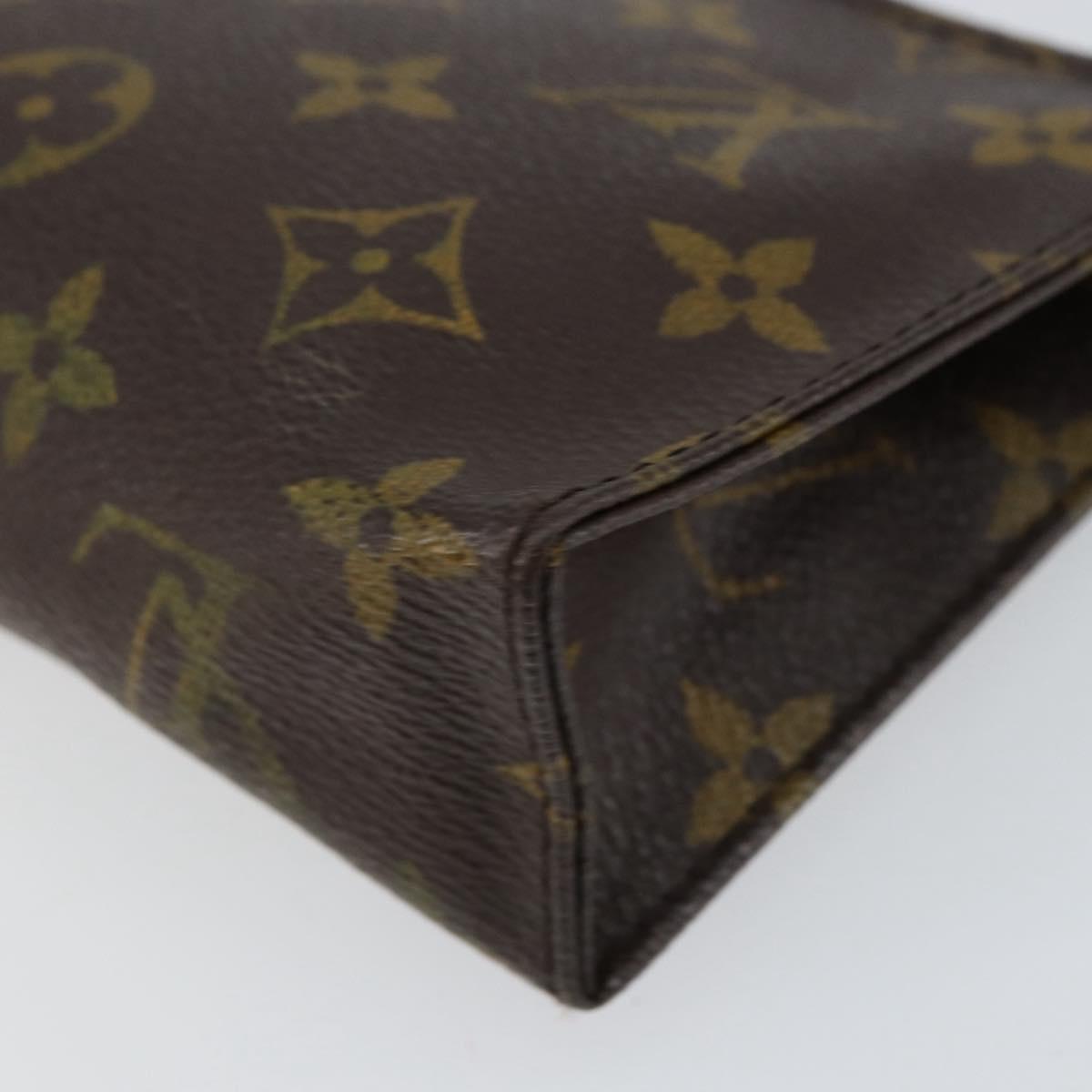 LOUIS VUITTON Monogram Poche Toilette 15 Pouch M47546 LV Auth th6509