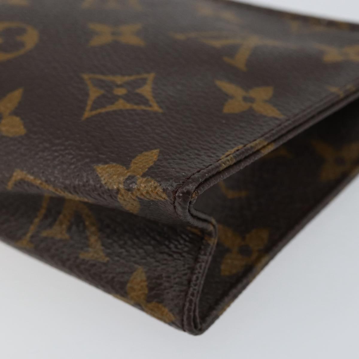 LOUIS VUITTON Monogram Poche Toilette 15 Pouch M47546 LV Auth th6510