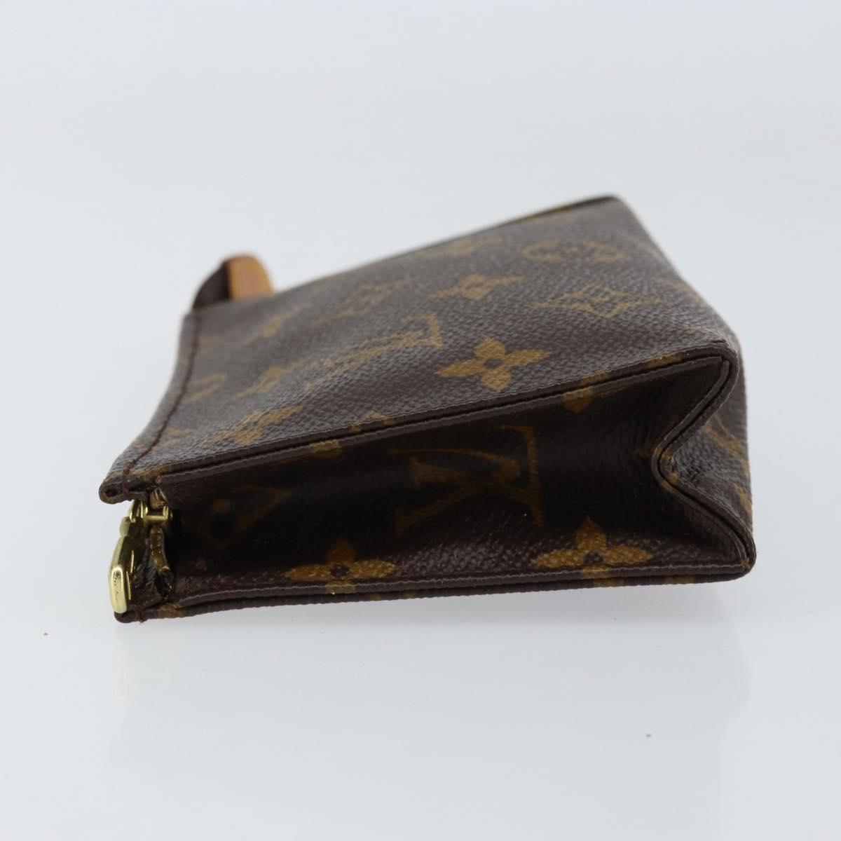 LOUIS VUITTON Monogram Poche Toilette 15 Pouch M47546 LV Auth th6510