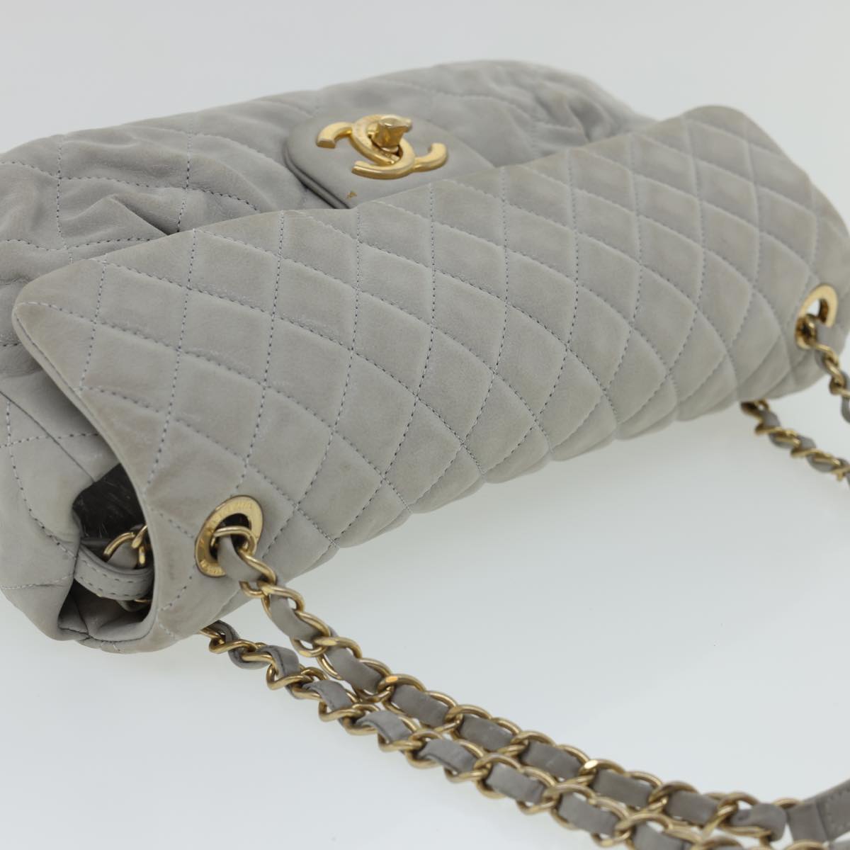 CHANEL Lamb Skin Matelasse Double Chain Shoulder Bag Gray CC Auth am1097gV