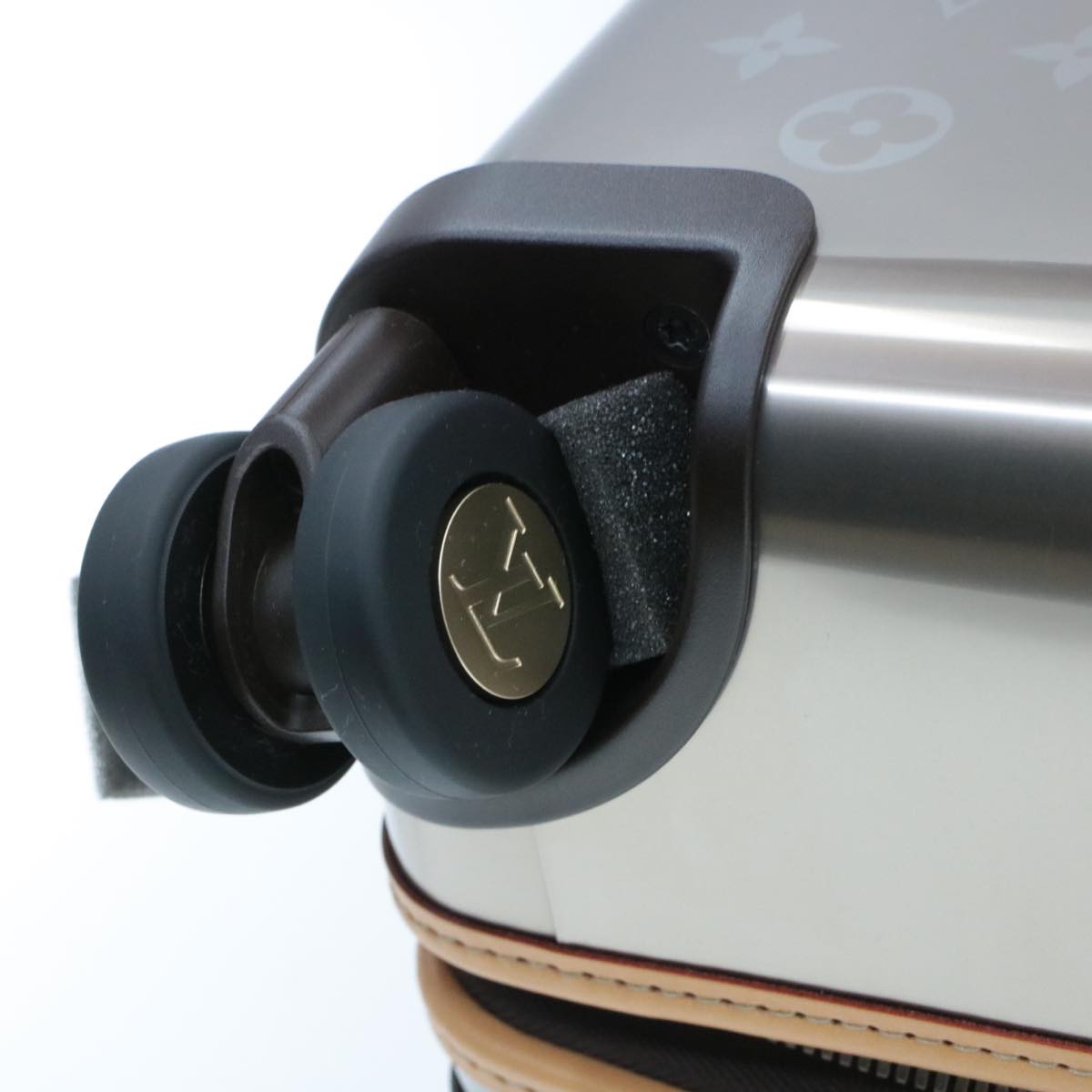 LOUIS VUITTON Monogram Titanium Horizon 55 Roller Suitcase M41226 LV Auth ak157SM