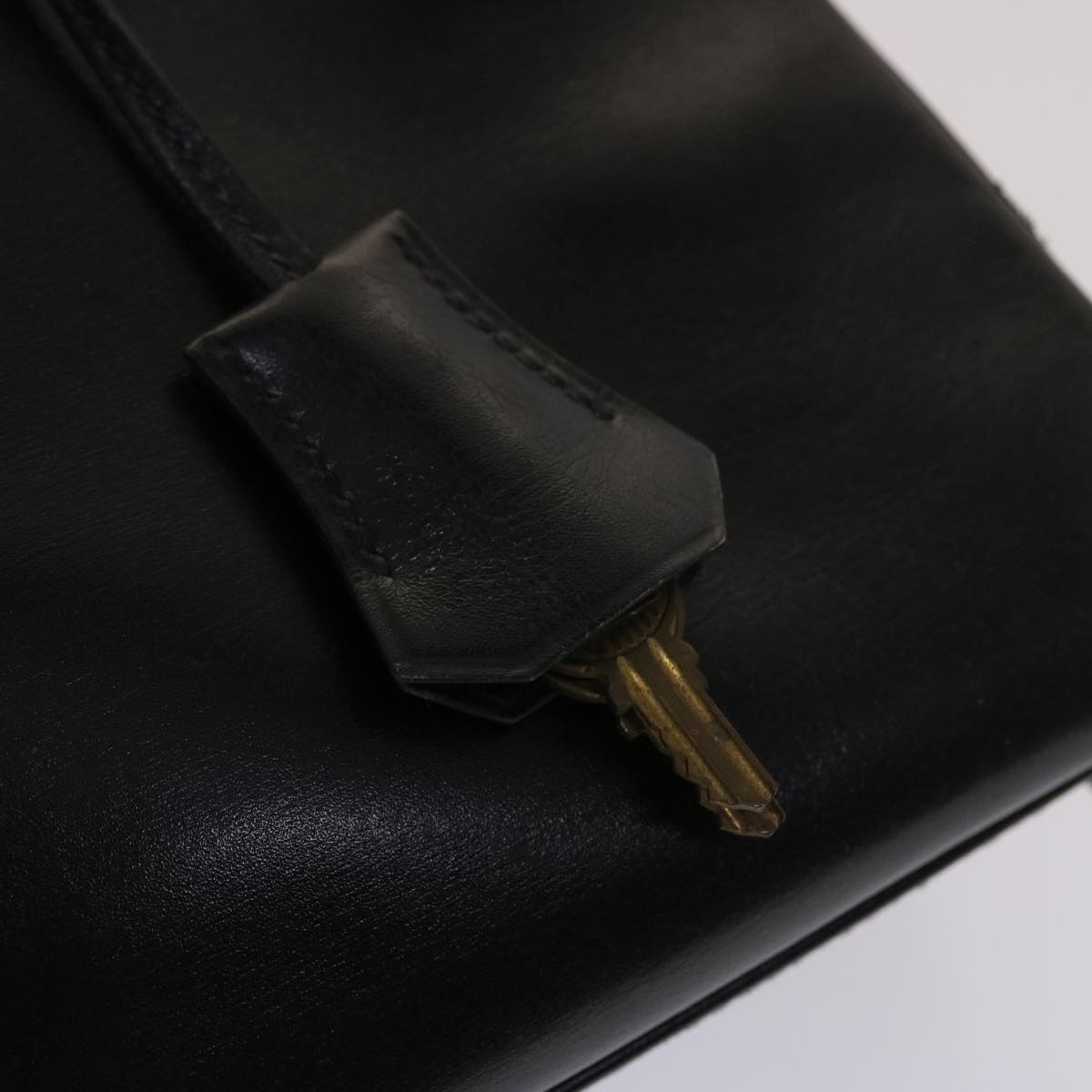 HERMES Kelly 32 Hand Bag Leather Black Auth ni110A