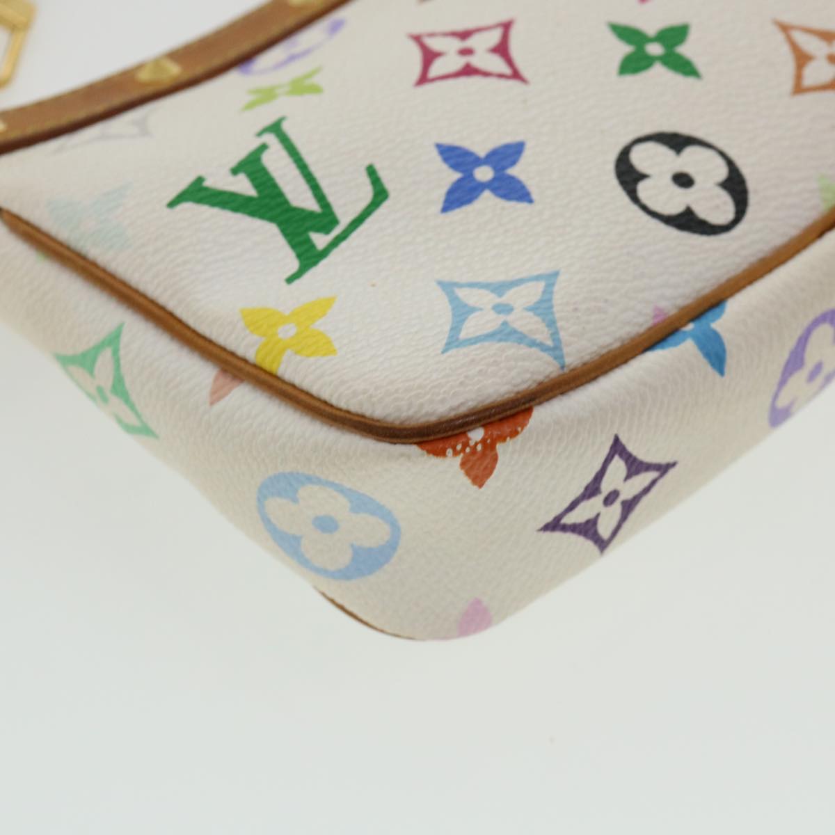 LOUIS VUITTON Multicolor Pochette Accessoires Pouch White M92649 LV Auth am651g