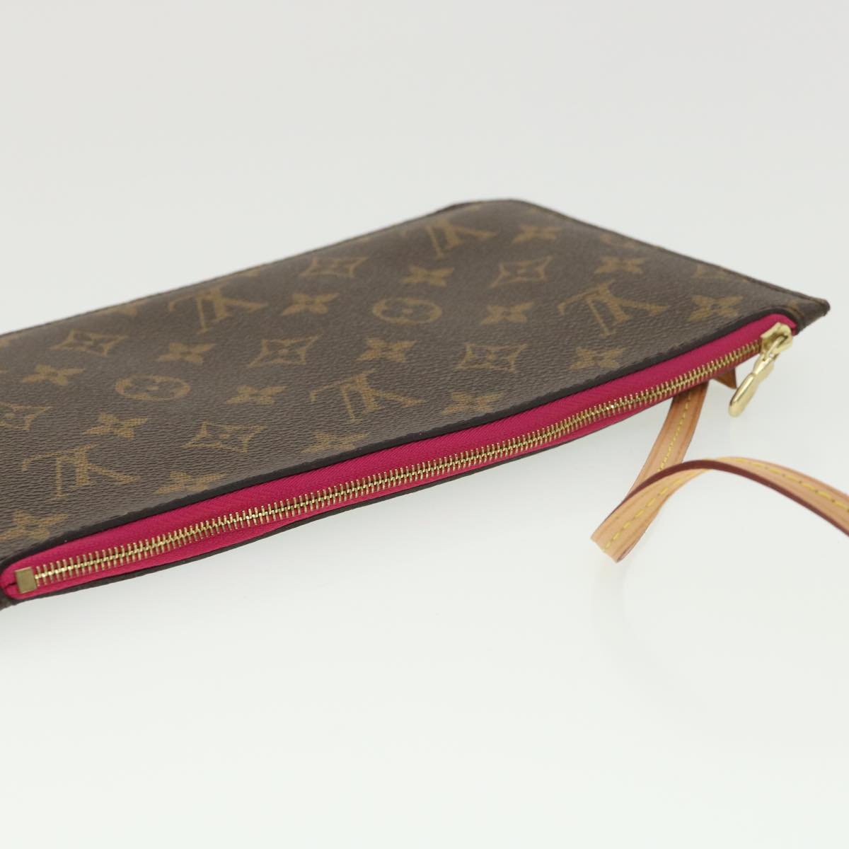 LOUIS VUITTON Monogram Neverfull MM Pouch Accessory Pouch LV Auth am4110