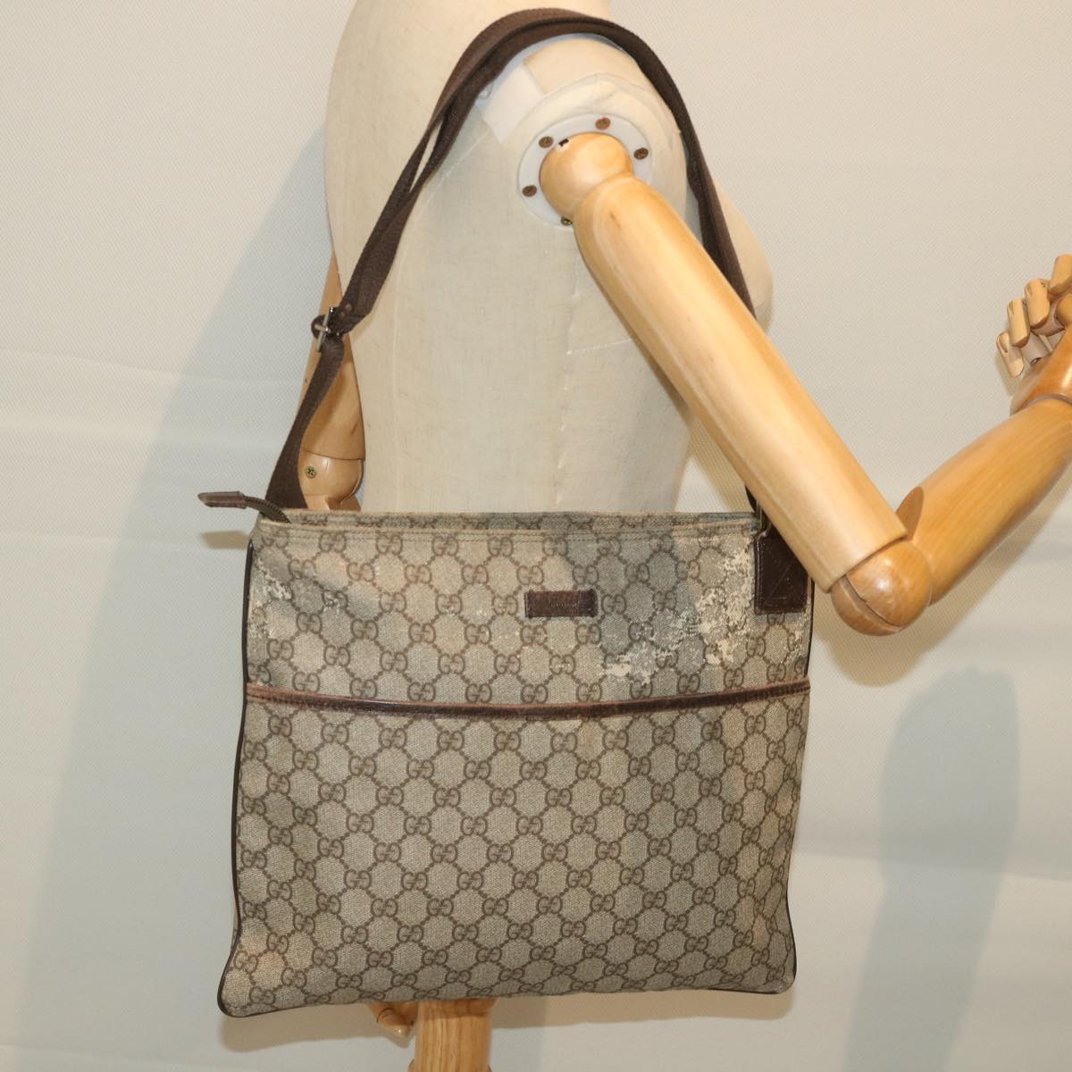 GUCCI GG Canvas Shoulder Bag Coated Canvas Beige 141198 Auth ti1265