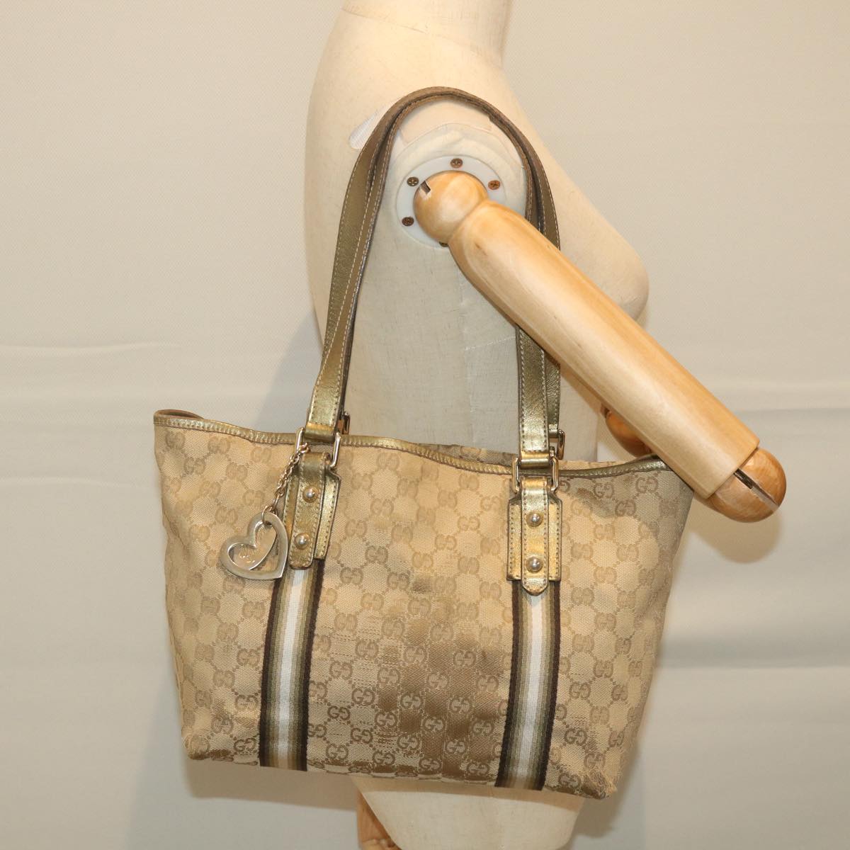 GUCCI GG Canvas Sherry Line Tote Bag Beige Gold 187896 Auth ti1281