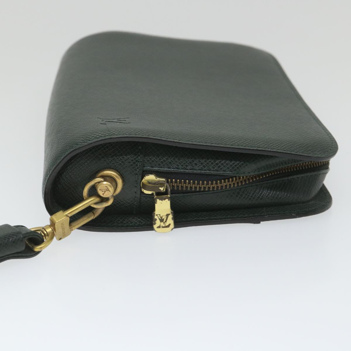 LOUIS VUITTON Taiga Baikal Clutch Bag Epicea M30184 LV Auth ti1285