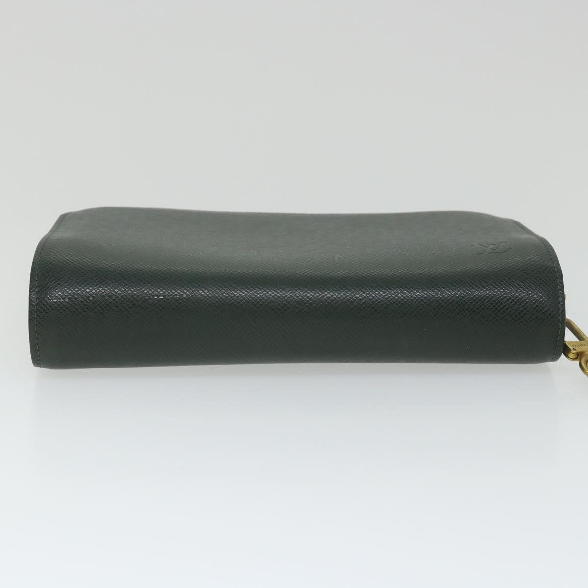 LOUIS VUITTON Taiga Baikal Clutch Bag Epicea M30184 LV Auth ti1285