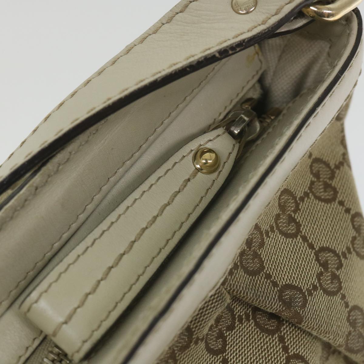 GUCCI GG Canvas Shoulder Bag Beige 296834 Auth ti1339