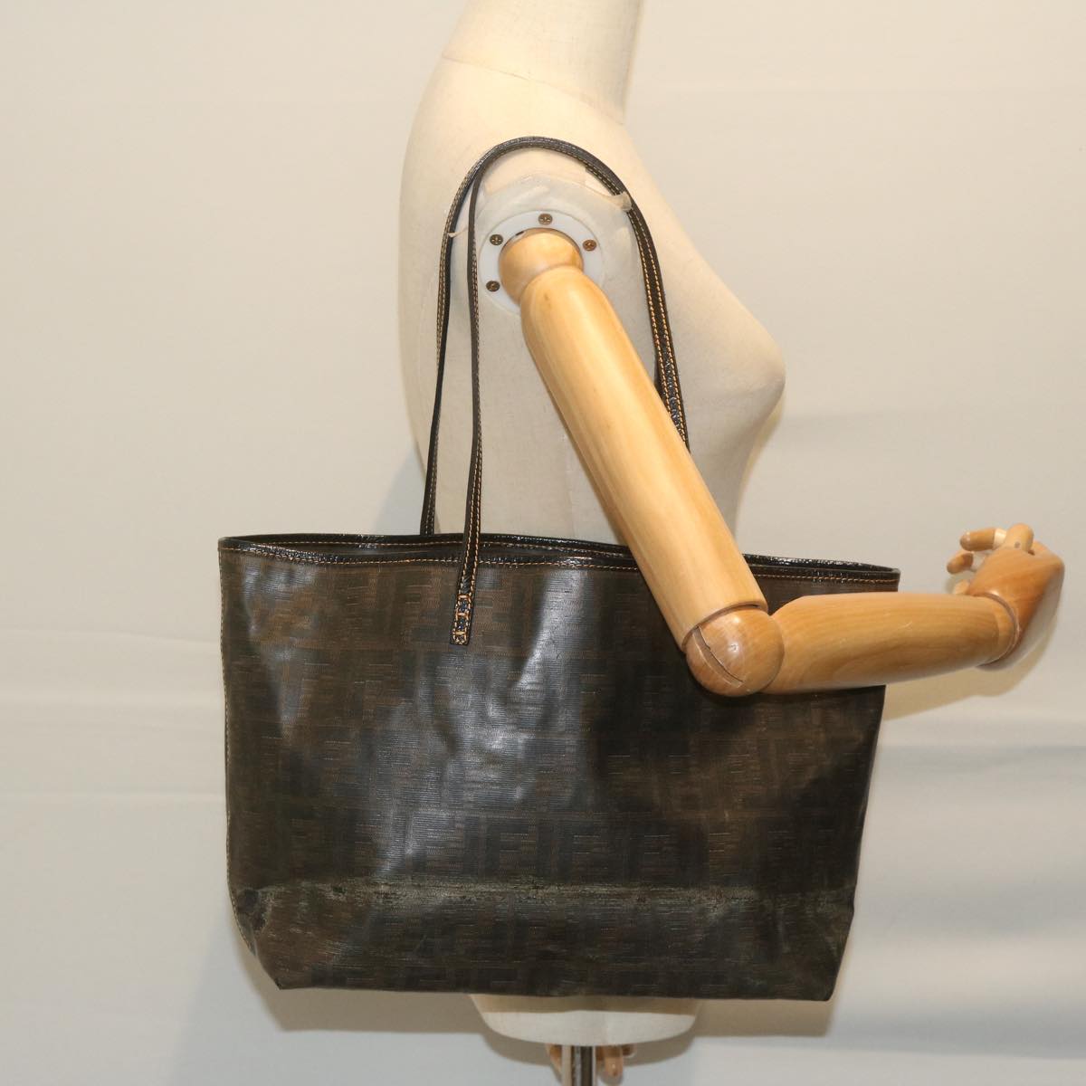 FENDI Zucca Canvas Tote Bag Brown Auth ti1394