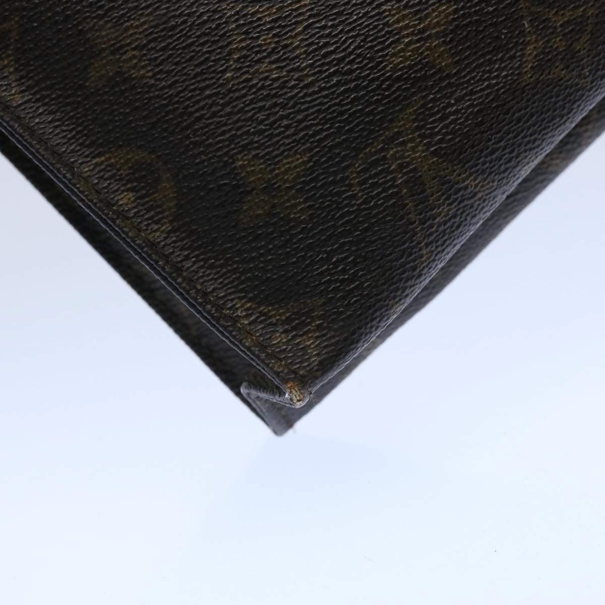 LOUIS VUITTON Monogram Poche Toilette 26 Pouch M47542 LV Auth ti1403