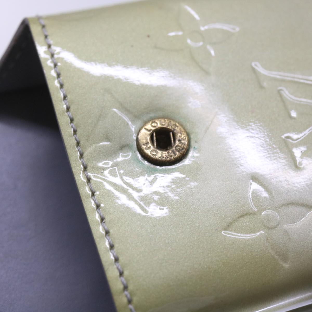 LOUIS VUITTON Monogram Vernis Green Cigarette Case Gris M91050 LV Auth ti1516