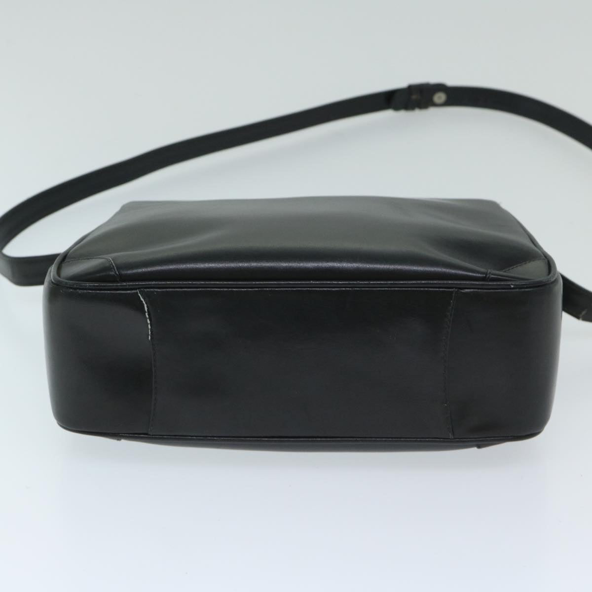 GUCCI Shoulder Bag Leather Black Auth ti1581