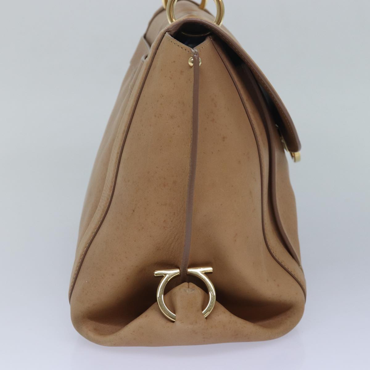 Salvatore Ferragamo Gancini Hand Bag Leather 2way Beige Auth ti1820